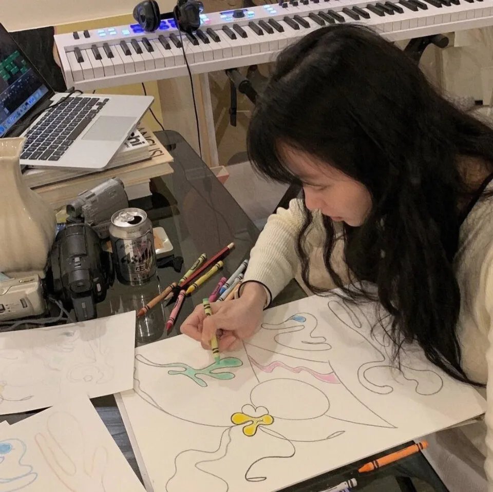 养狗与猫每天都很开心